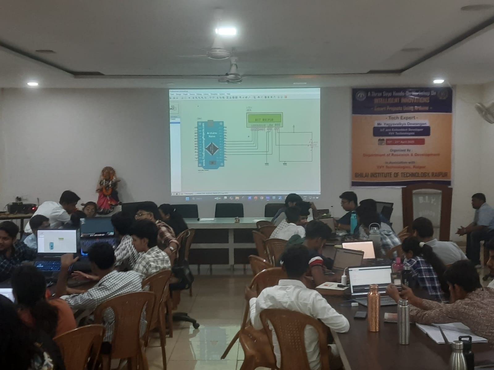 Arduino IoT Workshop Image {$i}
